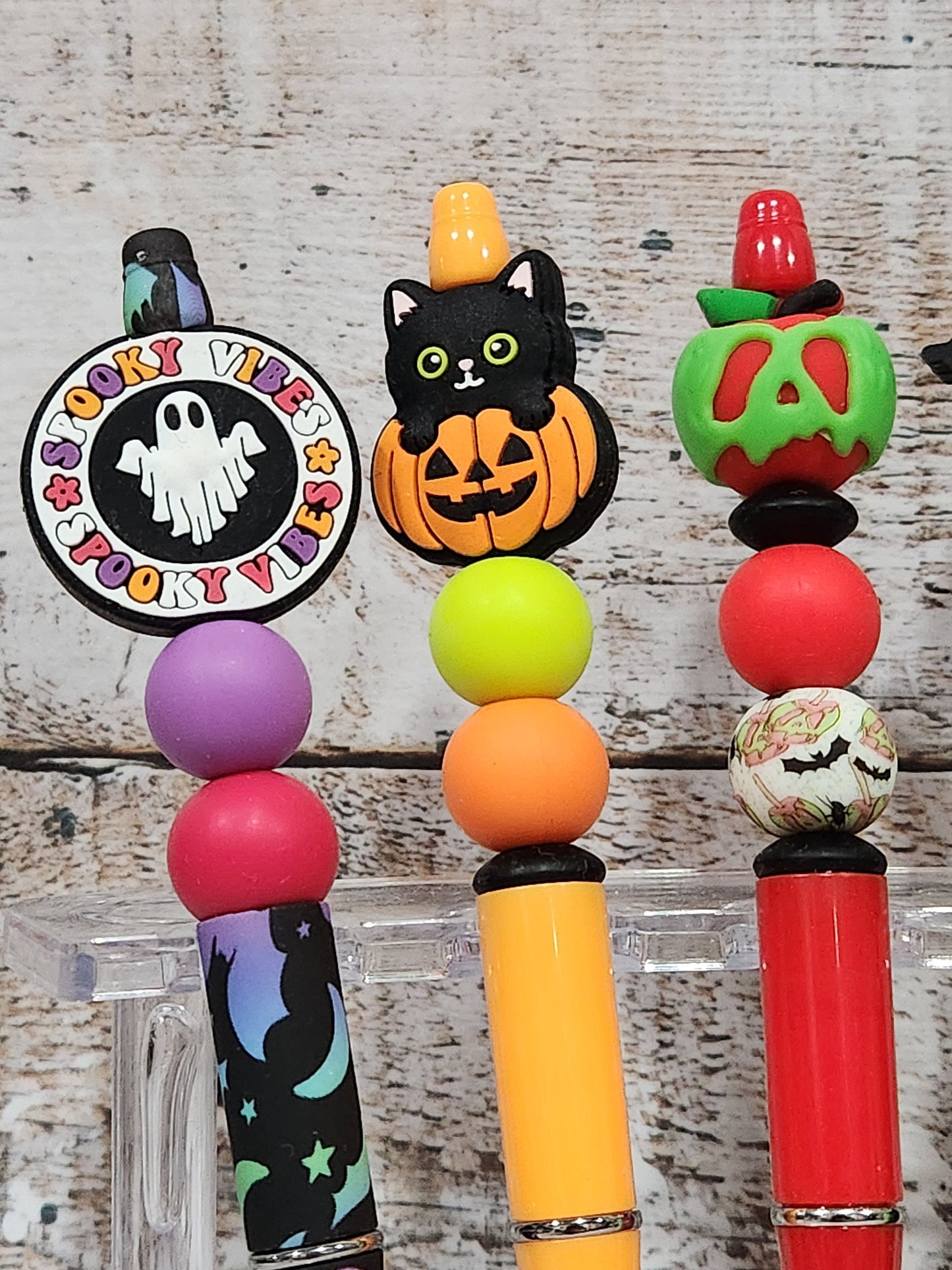 Beaded Halloween Pen, Journaling, Ghost Cow, Cute Pen, Spooky Season, Halloween Spider Web, Spooky Vibes, Scrapbooking, Pencil, Fall Pen