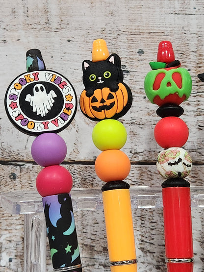 Beaded Halloween Pen, Journaling, Ghost Cow, Cute Pen, Spooky Season, Halloween Spider Web, Spooky Vibes, Scrapbooking, Pencil, Fall Pen