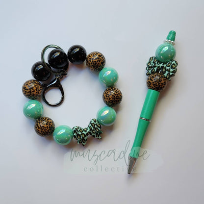 Leopard and Mint Bow Wristlet and Pen Set